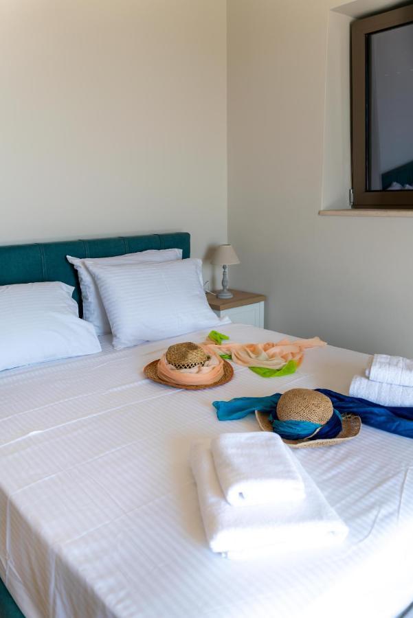 Kika Residences Agios Nikolaos  Extérieur photo